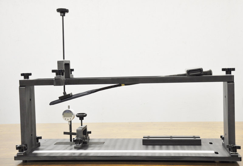 Prototype to test racehorse riding crops